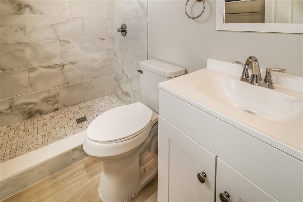 For Rent: $1,760 (3 beds, 2 baths, 1300 Square Feet)