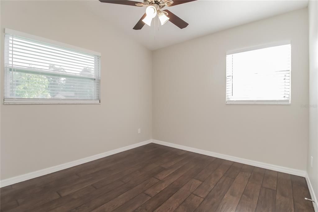 В аренду: $2,185 (3 спален, 2 ванн, 1470 Квадратных фут)