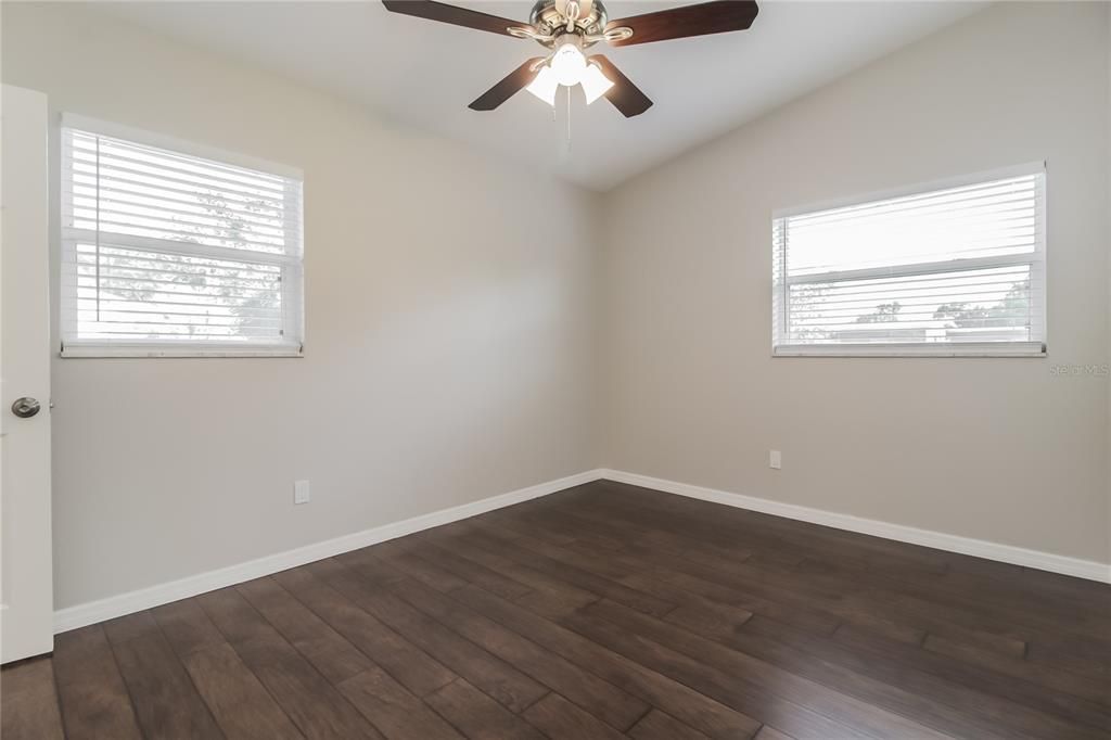 В аренду: $2,185 (3 спален, 2 ванн, 1470 Квадратных фут)