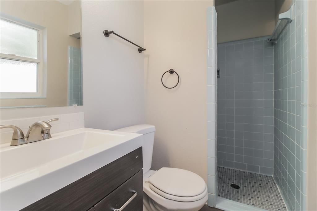 В аренду: $2,185 (3 спален, 2 ванн, 1470 Квадратных фут)