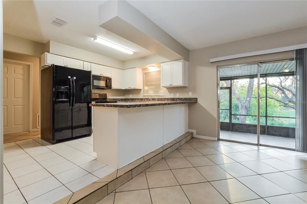 出租: $2,295 (3 贝兹, 2 浴室, 1680 平方英尺)