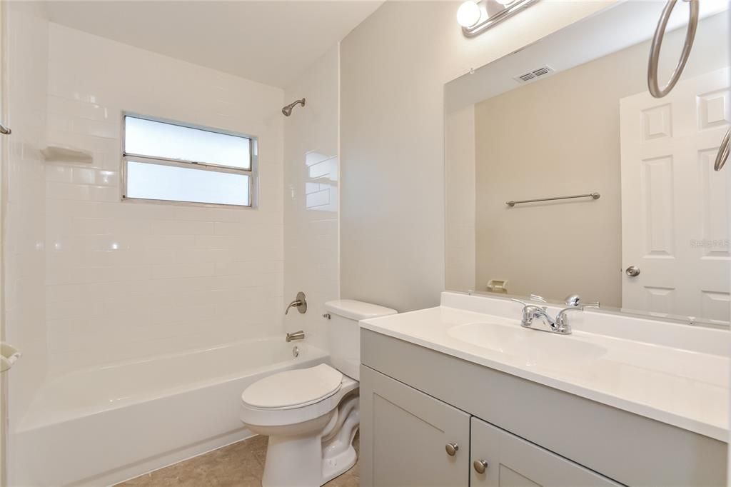 出租: $2,295 (3 贝兹, 2 浴室, 1680 平方英尺)