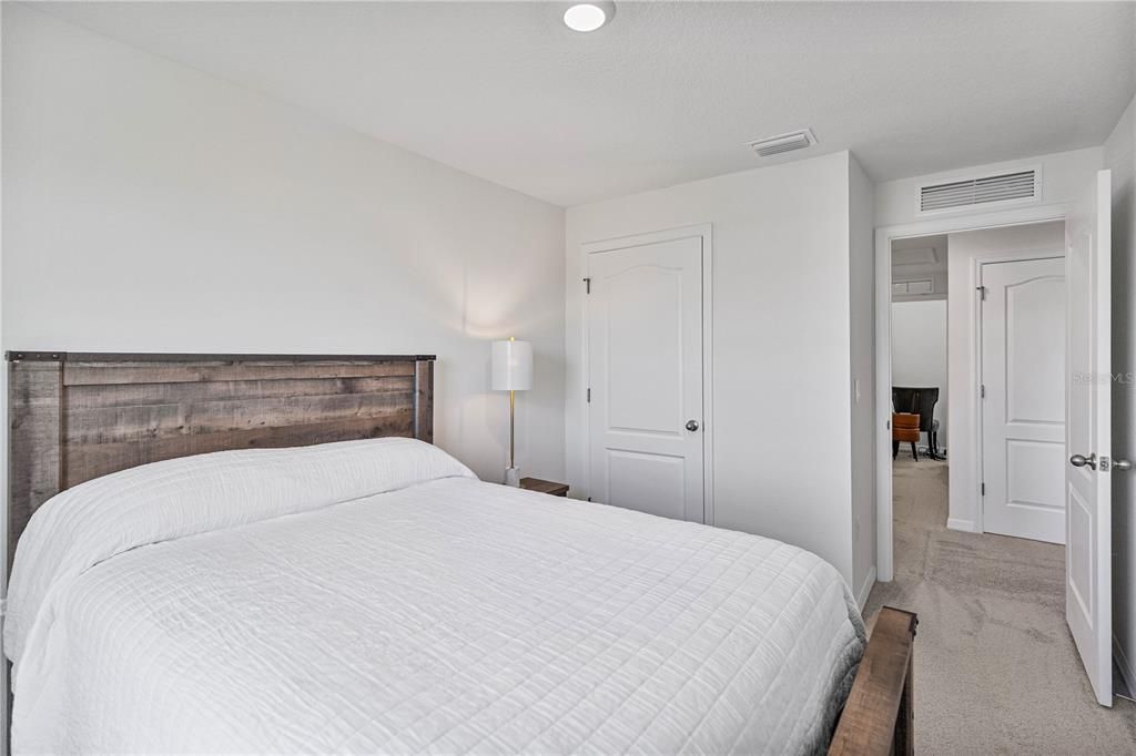 En Venta: $339,000 (3 camas, 2 baños, 1463 Pies cuadrados)