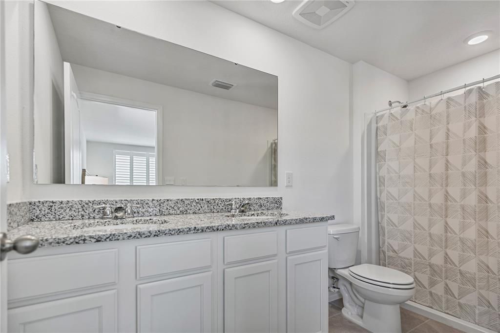 En Venta: $339,000 (3 camas, 2 baños, 1463 Pies cuadrados)