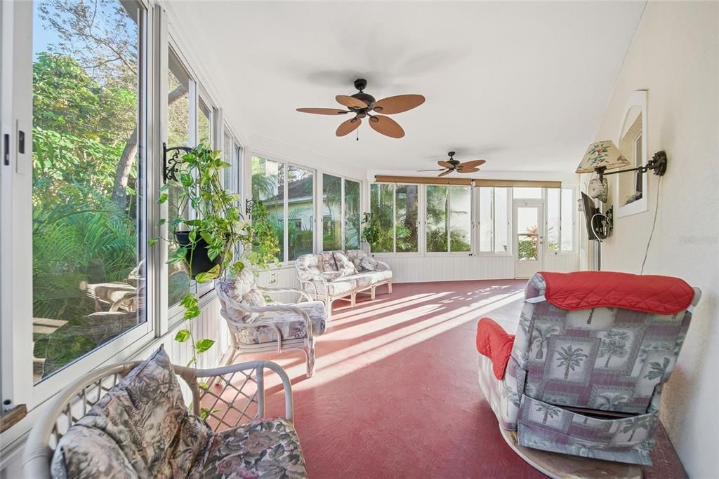 На продажу: $520,000 (3 спален, 3 ванн, 1850 Квадратных фут)