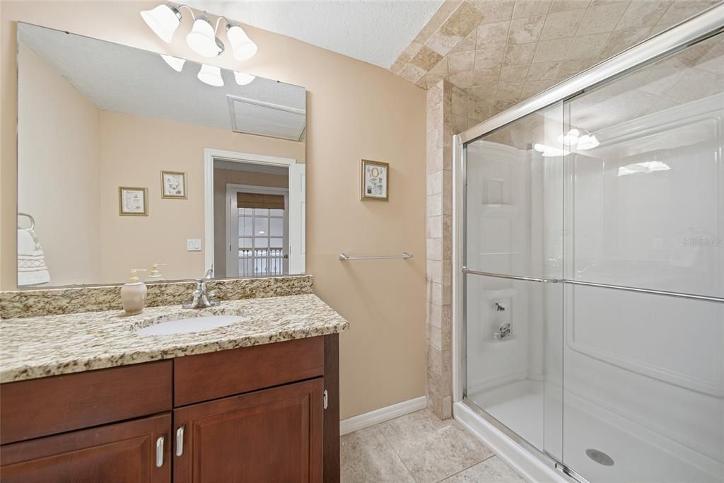 На продажу: $520,000 (3 спален, 3 ванн, 1850 Квадратных фут)