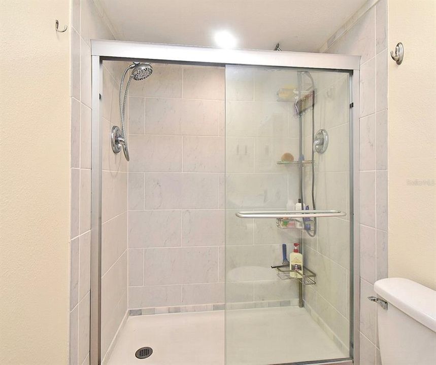 На продажу: $264,500 (3 спален, 2 ванн, 1218 Квадратных фут)