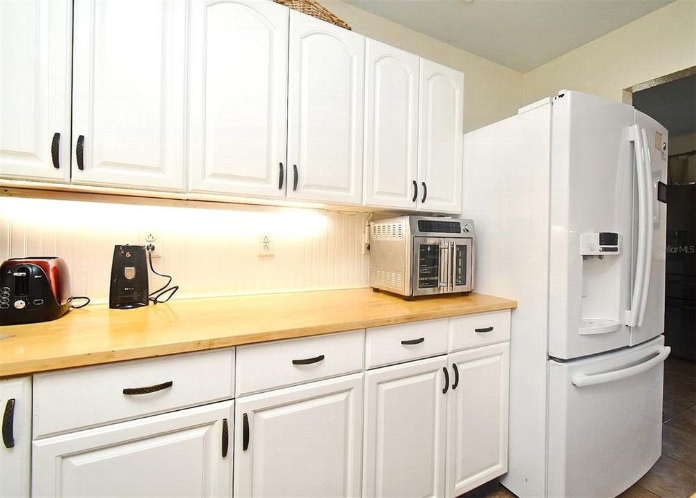 На продажу: $264,500 (3 спален, 2 ванн, 1218 Квадратных фут)