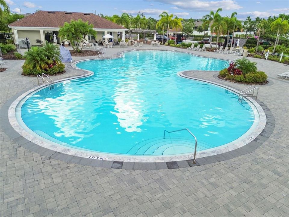 For Sale: $435,000 (3 beds, 2 baths, 2144 Square Feet)