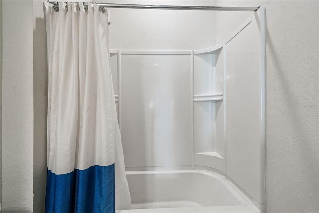 For Sale: $435,000 (3 beds, 2 baths, 2144 Square Feet)