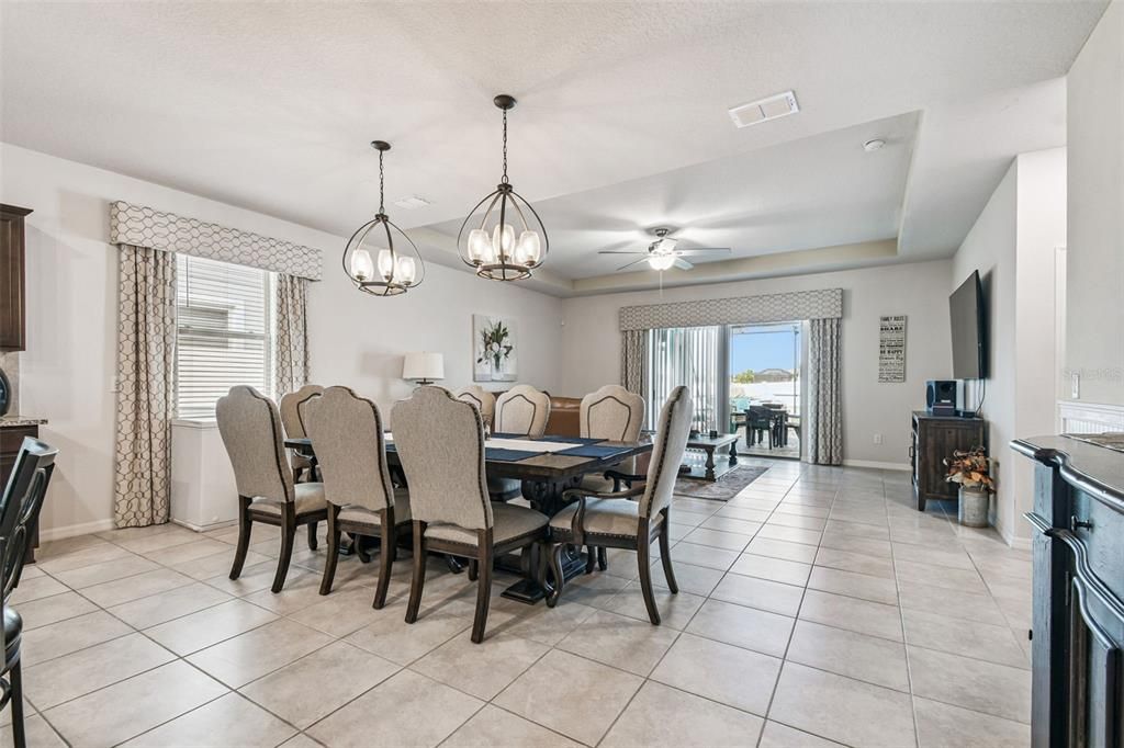 For Sale: $435,000 (3 beds, 2 baths, 2144 Square Feet)