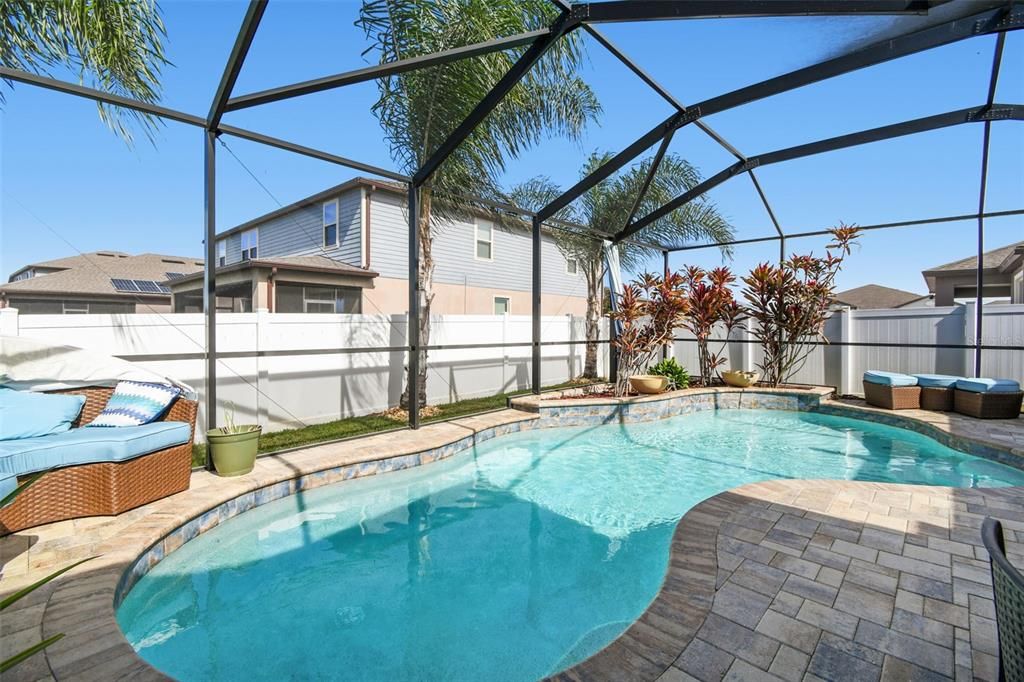 For Sale: $435,000 (3 beds, 2 baths, 2144 Square Feet)