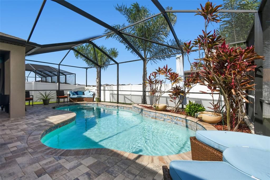 For Sale: $435,000 (3 beds, 2 baths, 2144 Square Feet)