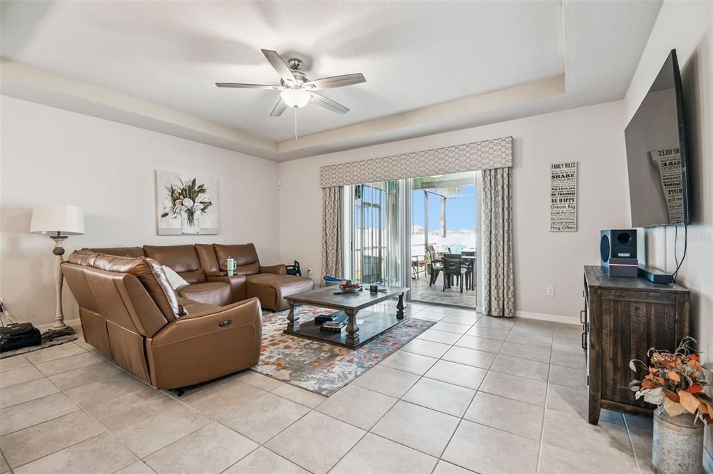 For Sale: $435,000 (3 beds, 2 baths, 2144 Square Feet)