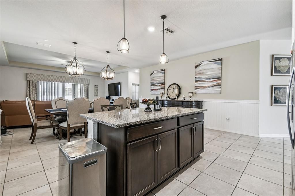 For Sale: $435,000 (3 beds, 2 baths, 2144 Square Feet)