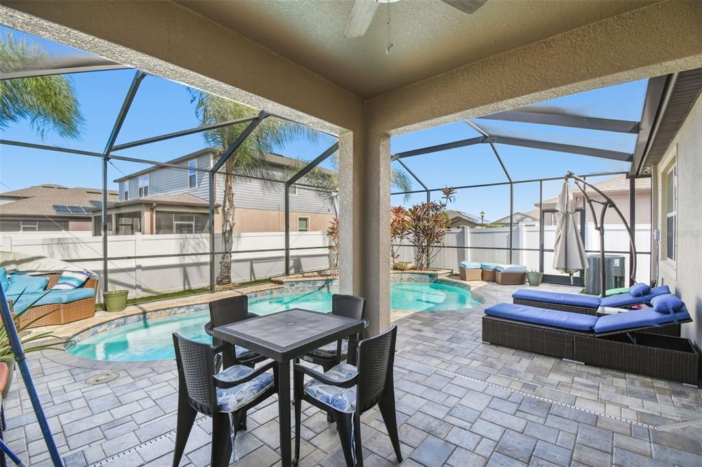 For Sale: $435,000 (3 beds, 2 baths, 2144 Square Feet)