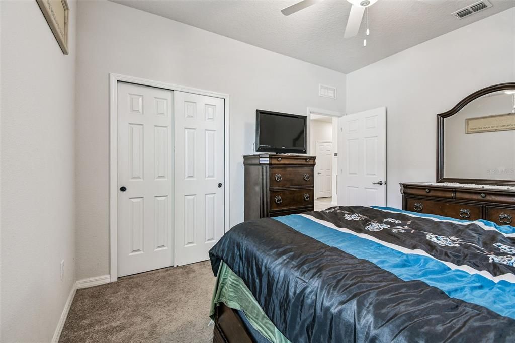 For Sale: $435,000 (3 beds, 2 baths, 2144 Square Feet)