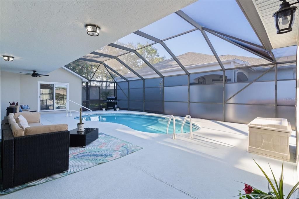 На продажу: $420,000 (3 спален, 3 ванн, 1734 Квадратных фут)