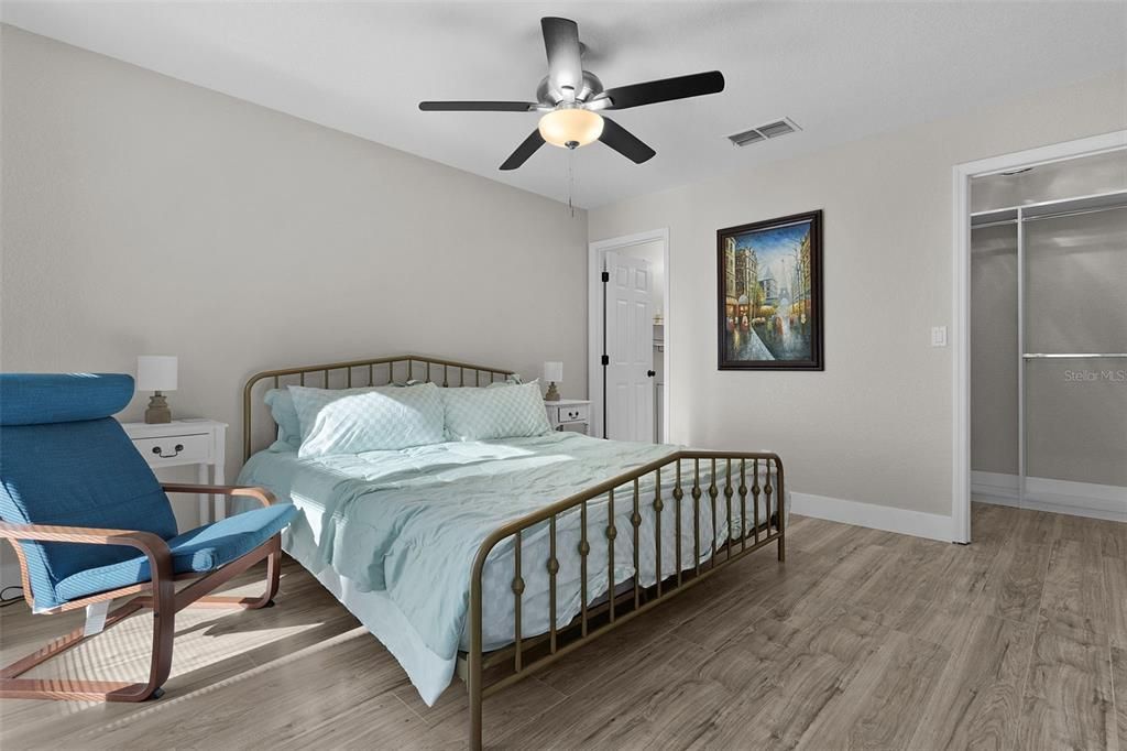 На продажу: $420,000 (3 спален, 3 ванн, 1734 Квадратных фут)