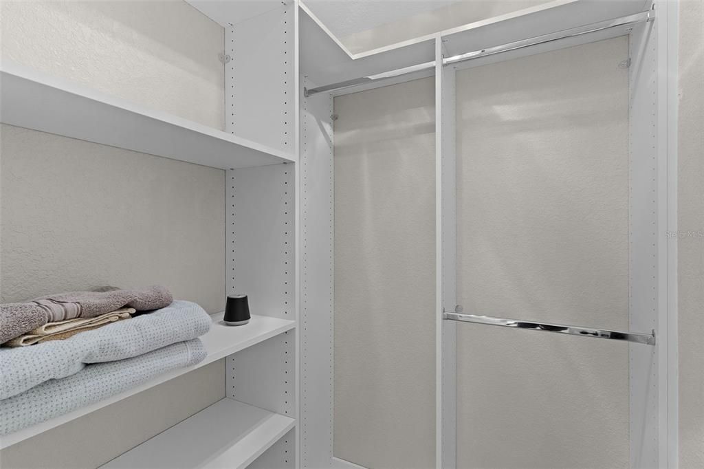 На продажу: $420,000 (3 спален, 3 ванн, 1734 Квадратных фут)