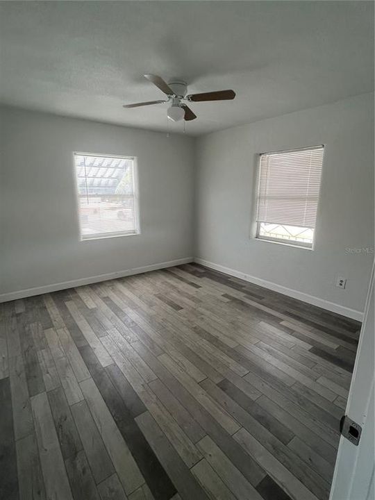 For Rent: $1,700 (2 beds, 1 baths, 700 Square Feet)