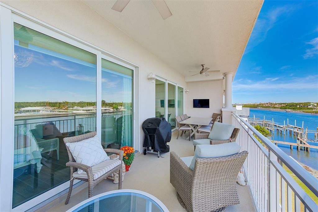 En Venta: $1,300,000 (3 camas, 2 baños, 1455 Pies cuadrados)