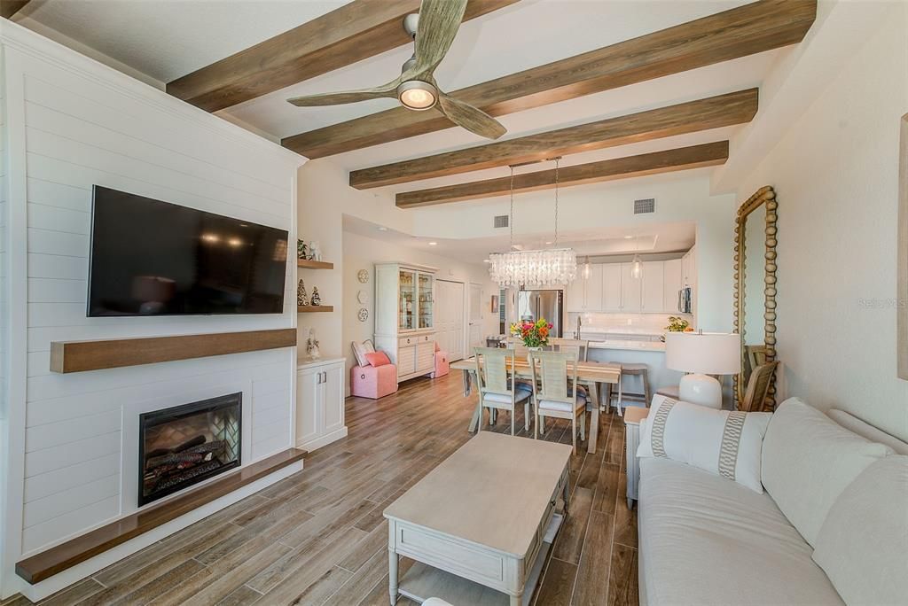 En Venta: $1,300,000 (3 camas, 2 baños, 1455 Pies cuadrados)