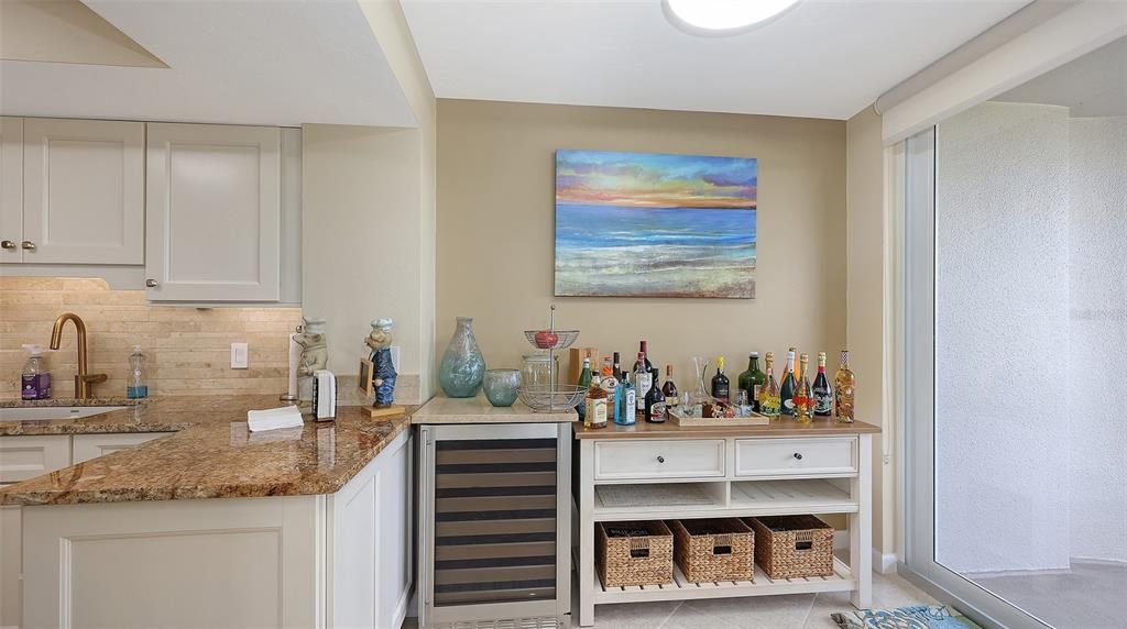 待售: $1,599,000 (2 贝兹, 2 浴室, 1602 平方英尺)