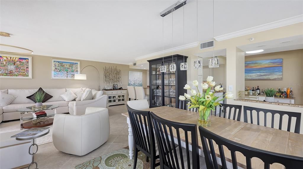 待售: $1,599,000 (2 贝兹, 2 浴室, 1602 平方英尺)