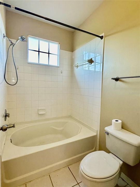 For Rent: $1,850 (2 beds, 2 baths, 1246 Square Feet)