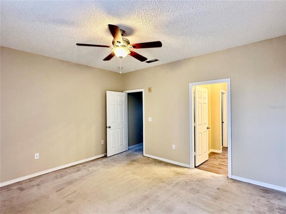 For Rent: $1,850 (2 beds, 2 baths, 1246 Square Feet)