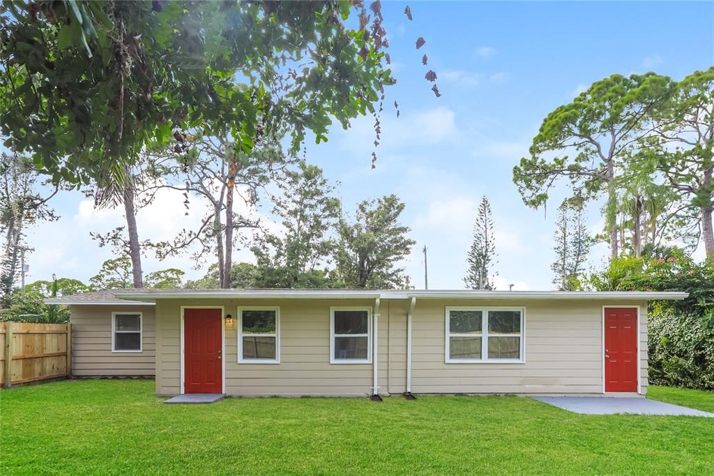 For Rent: $2,390 (3 beds, 1 baths, 1386 Square Feet)