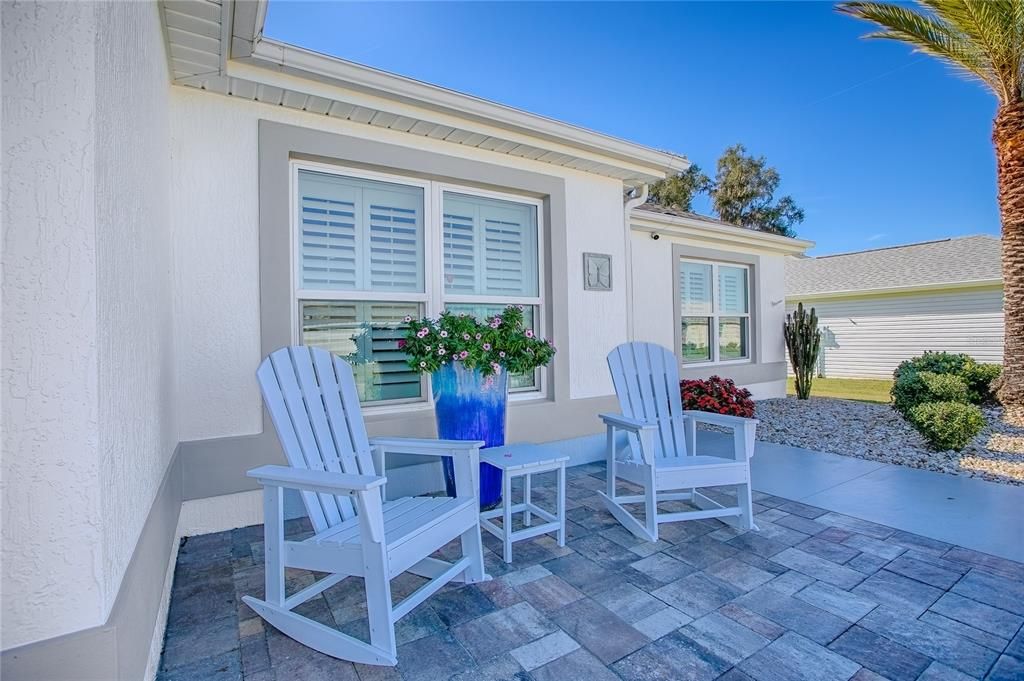 На продажу: $399,999 (3 спален, 2 ванн, 1611 Квадратных фут)