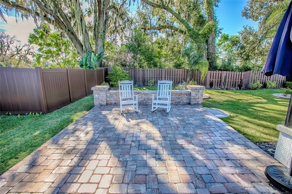 На продажу: $399,999 (3 спален, 2 ванн, 1611 Квадратных фут)