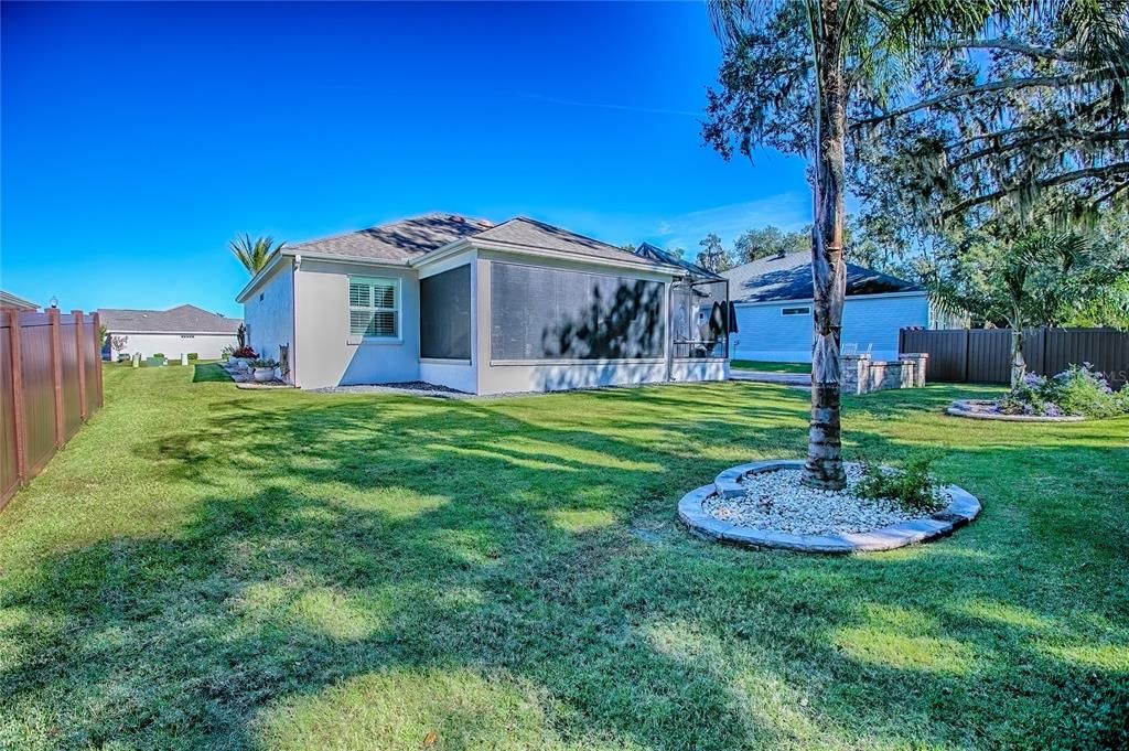 На продажу: $399,999 (3 спален, 2 ванн, 1611 Квадратных фут)