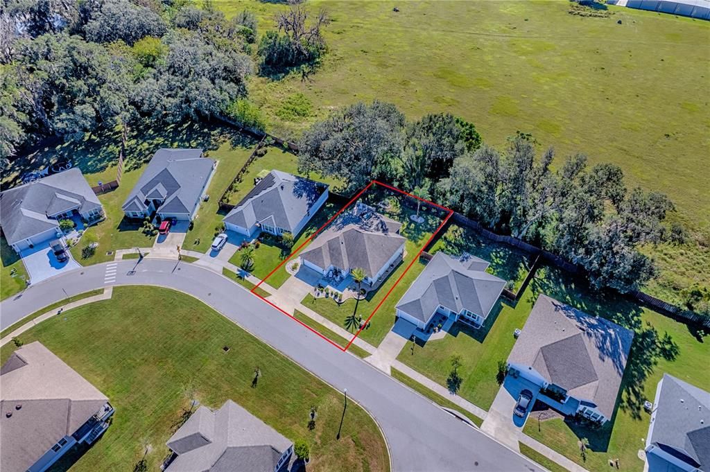 На продажу: $399,999 (3 спален, 2 ванн, 1611 Квадратных фут)