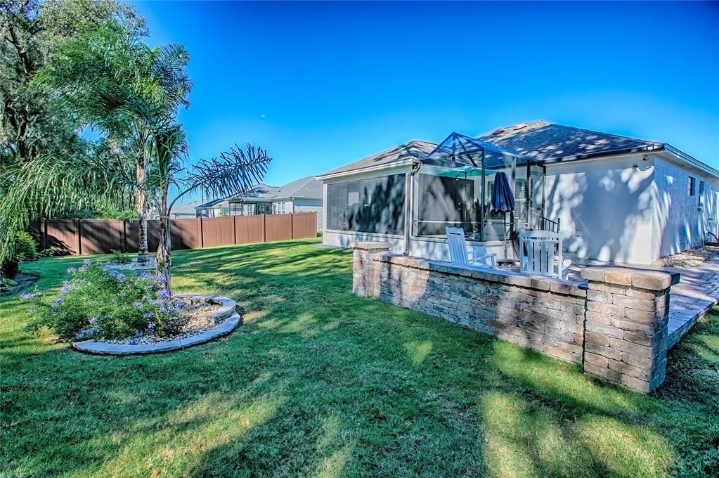 На продажу: $399,999 (3 спален, 2 ванн, 1611 Квадратных фут)