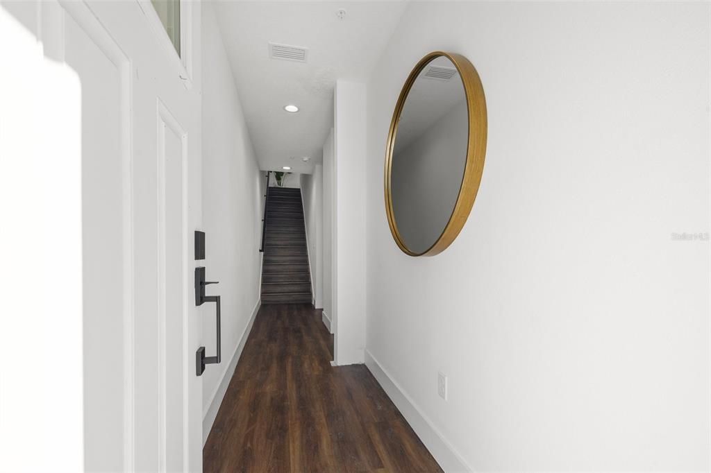 На продажу: $649,000 (2 спален, 2 ванн, 1857 Квадратных фут)