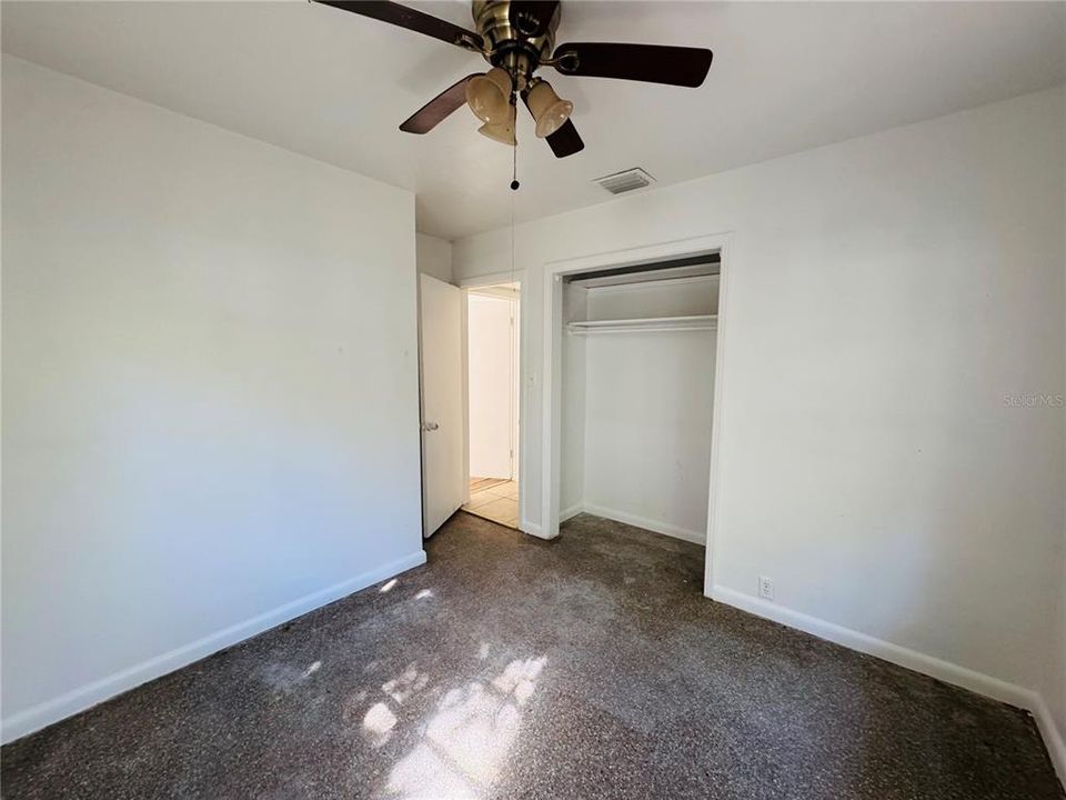 Activo con contrato: $279,000 (3 camas, 2 baños, 1161 Pies cuadrados)