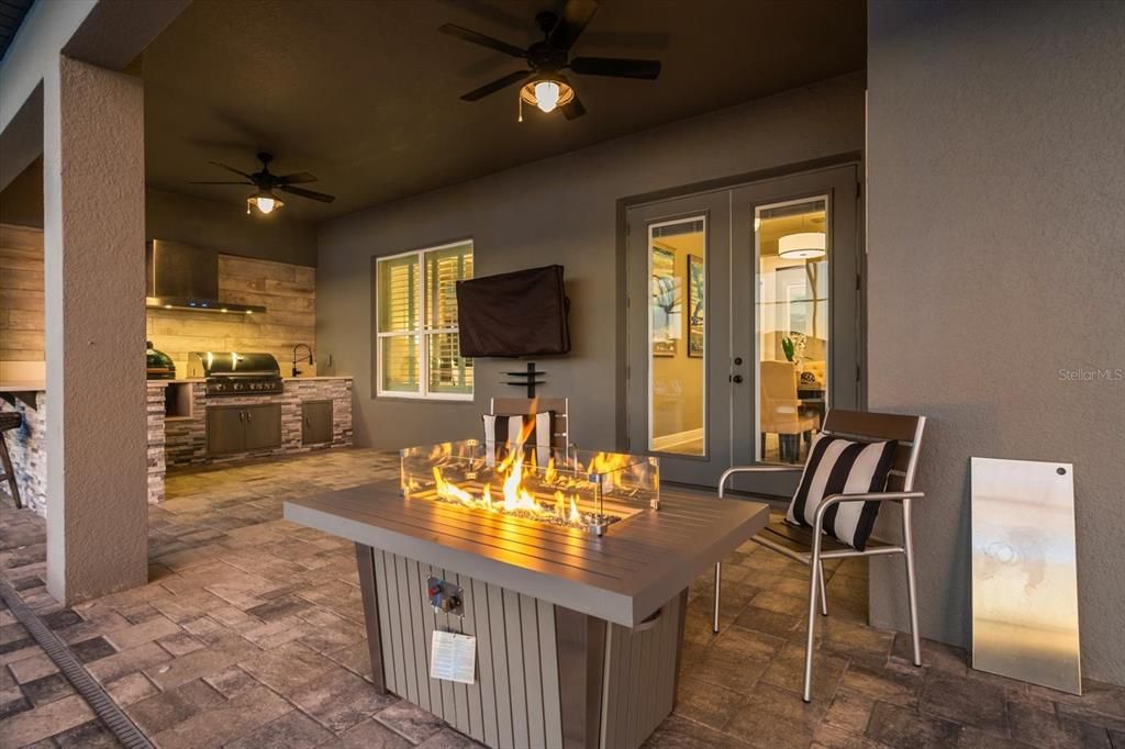 待售: $1,195,000 (4 贝兹, 3 浴室, 3057 平方英尺)