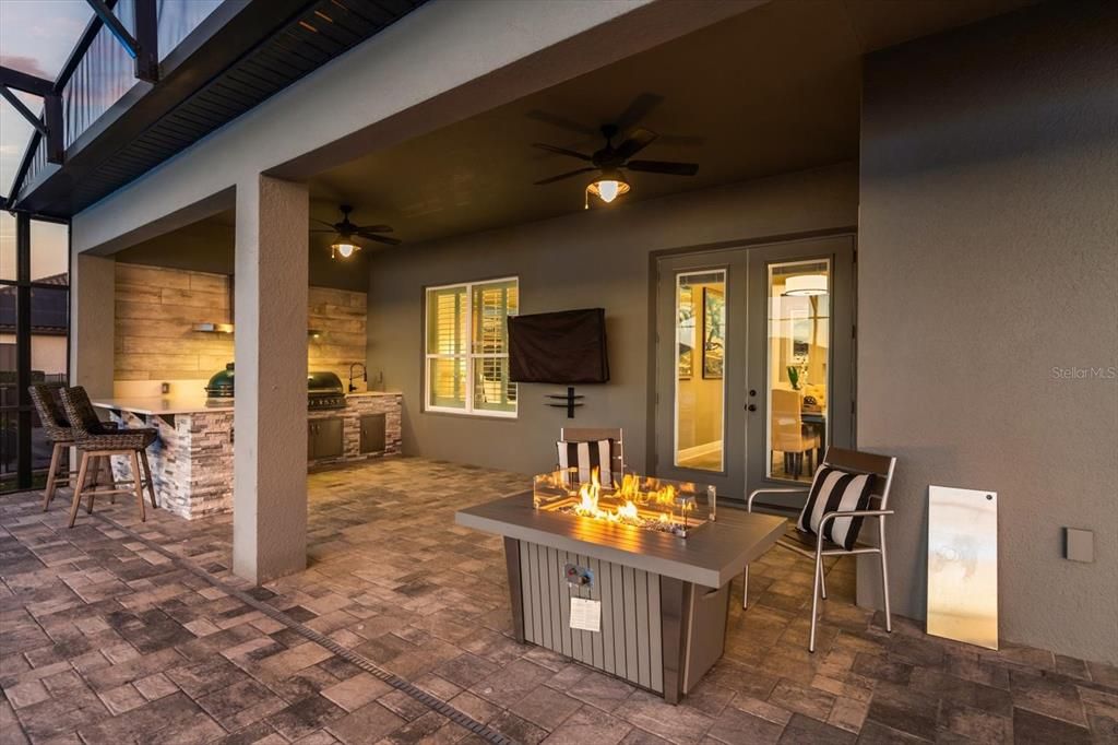 待售: $1,195,000 (4 贝兹, 3 浴室, 3057 平方英尺)