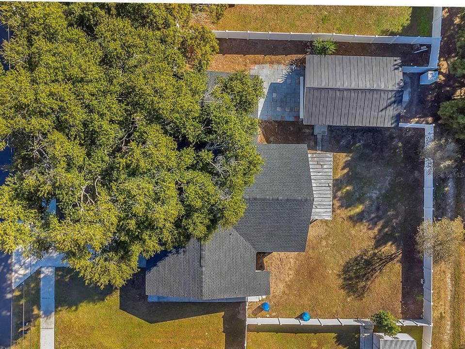 Под контрактом: $325,000 (4 спален, 2 ванн, 1608 Квадратных фут)