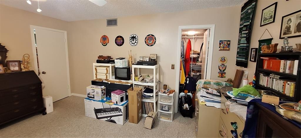 На продажу: $600,000 (2 спален, 2 ванн, 1255 Квадратных фут)