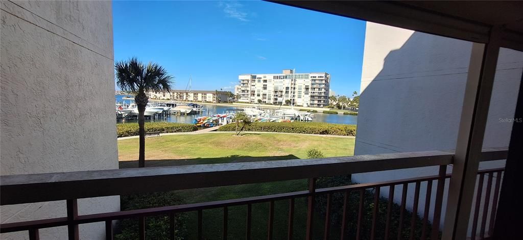 На продажу: $600,000 (2 спален, 2 ванн, 1255 Квадратных фут)