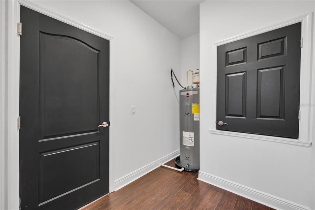 For Sale: $670,000 (4 beds, 3 baths, 3204 Square Feet)