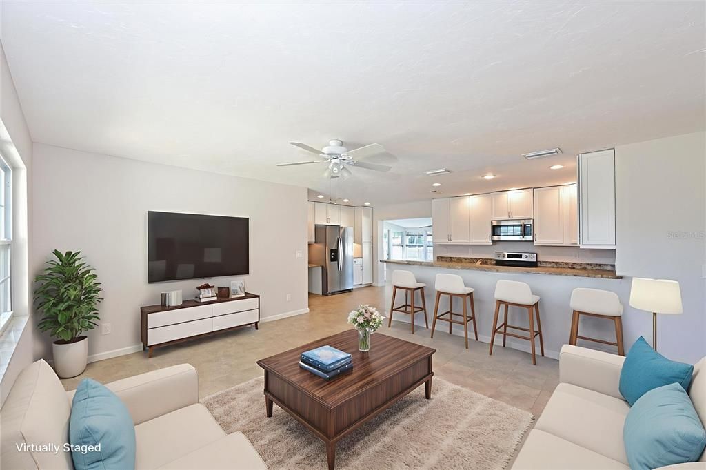 For Sale: $400,000 (3 beds, 2 baths, 1516 Square Feet)