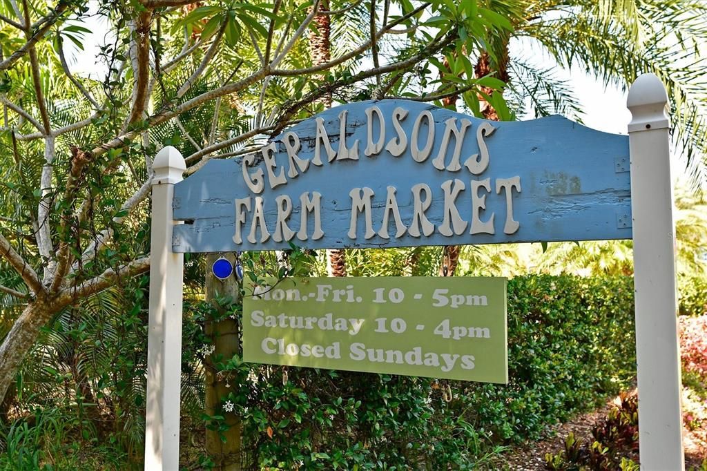 For Sale: $400,000 (3 beds, 2 baths, 1516 Square Feet)