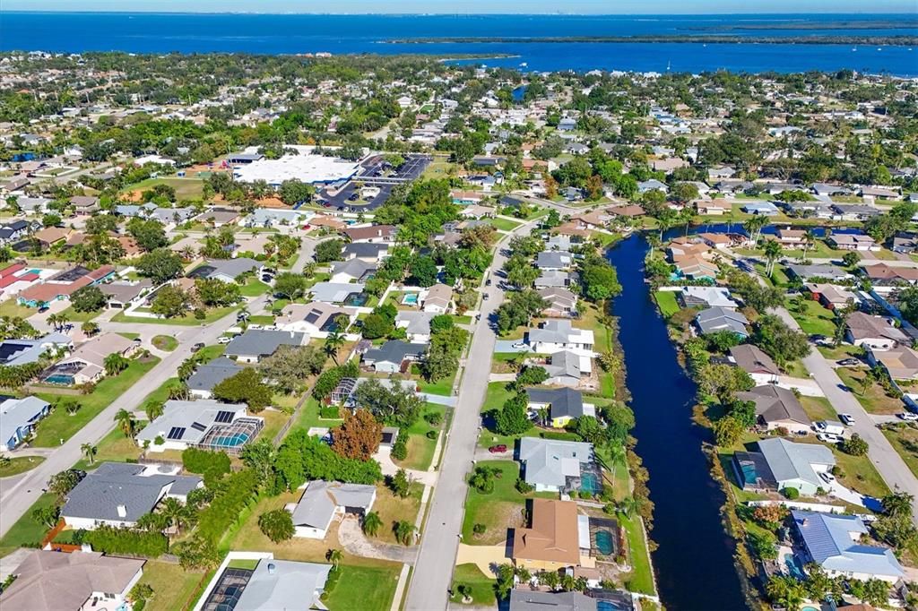 For Sale: $400,000 (3 beds, 2 baths, 1516 Square Feet)