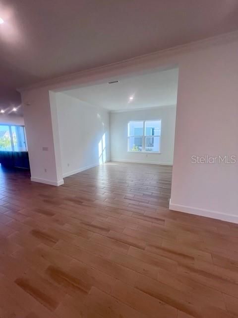 For Rent: $4,200 (4 beds, 3 baths, 3108 Square Feet)