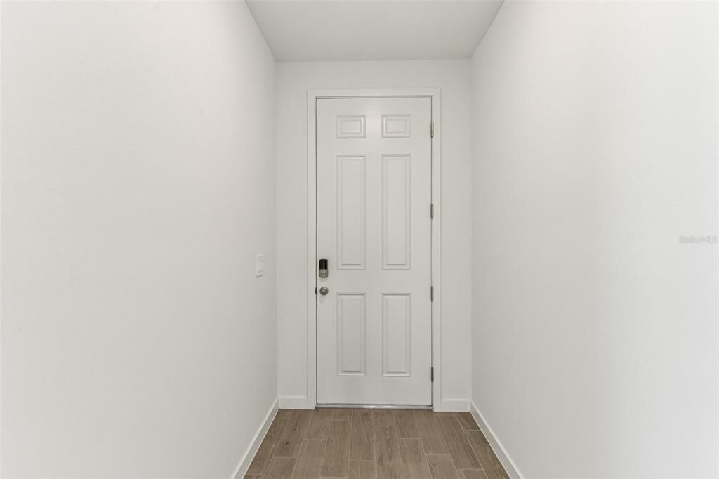 待售: $395,990 (4 贝兹, 3 浴室, 2193 平方英尺)